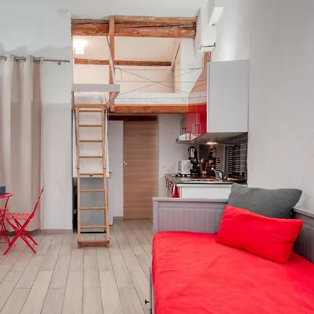 Tres Beau Idealement Situe Centre *